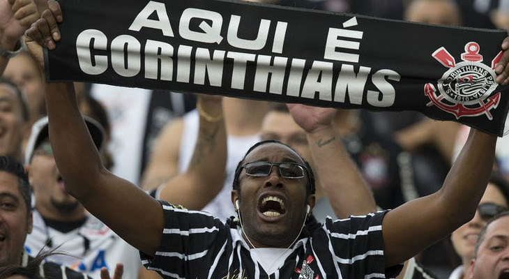  Com jogos pelo Paulistão, Libertadores e Brasileirão, Corinthians supera a média de 30 mil pagantes no ano!