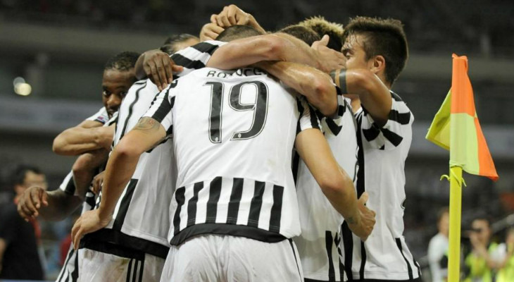  Juventus não só se classificou, como ainda assumiu a liderança em seu grupo na UEFA Champions League!