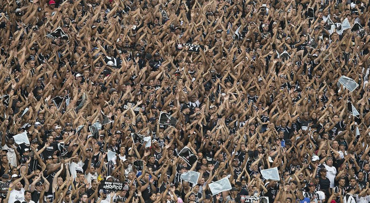  Corinthians mantém boa média de público na Arena e lidera ranking de pagantes da temporada!