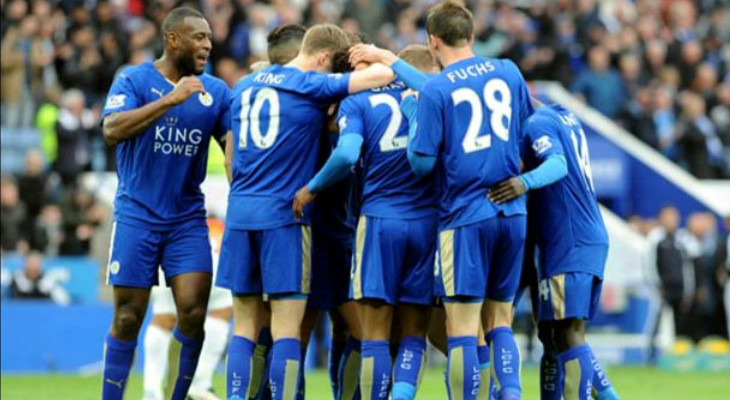  Campeão Leicester City venceu seis adversários no turno e no returno da Premier League!