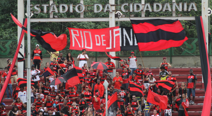  Raulino de Oliveira tem sido a casa do Flamengo no Brasileirão, mas o público está cada vez menor nas arquibancadas!