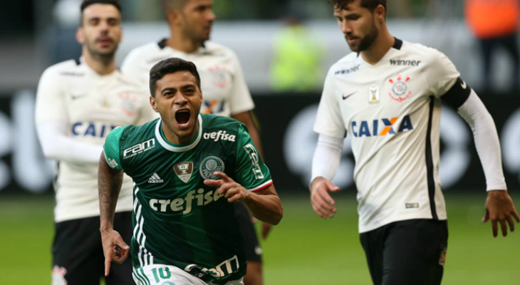  Palmeiras, ao superar o Corinthians, manteve a "tradição" das vitórias dos mandantes em clássicos com torcida única!