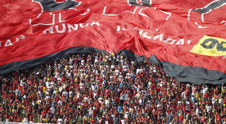  Líder entre os cariocas, Flamengo tem três vezes mais público do que o vice-líder Fluminense!