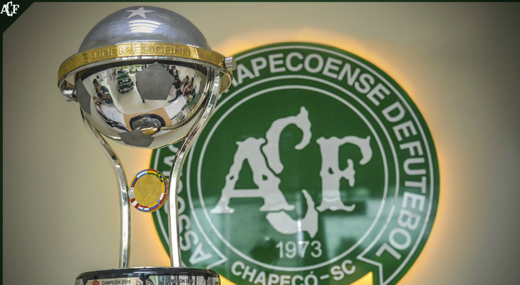  Chapecoense foi declarada campeã da Copa Sul-americana com apenas 43 anos de fundação!