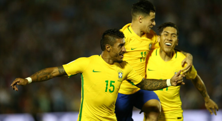  Paulinho, autor de três gols, foi o nome na sétima vitória seguida do Brasil pela Eliminatória!