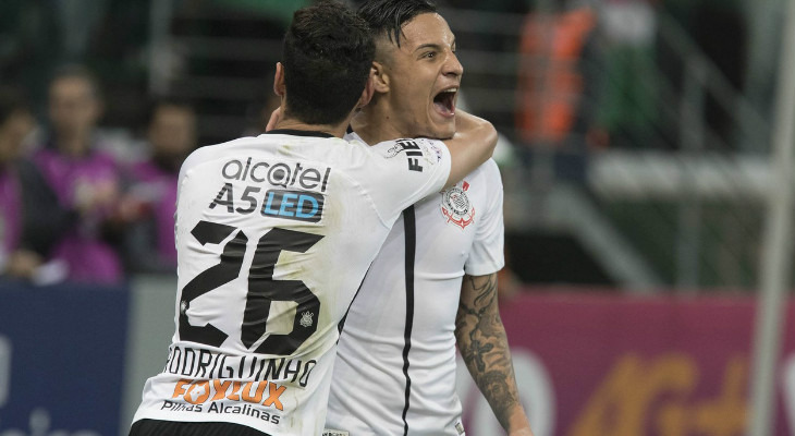 Corinthians acumula marcas positivas no Brasileirão e a mais nova remete ao título de 2015!