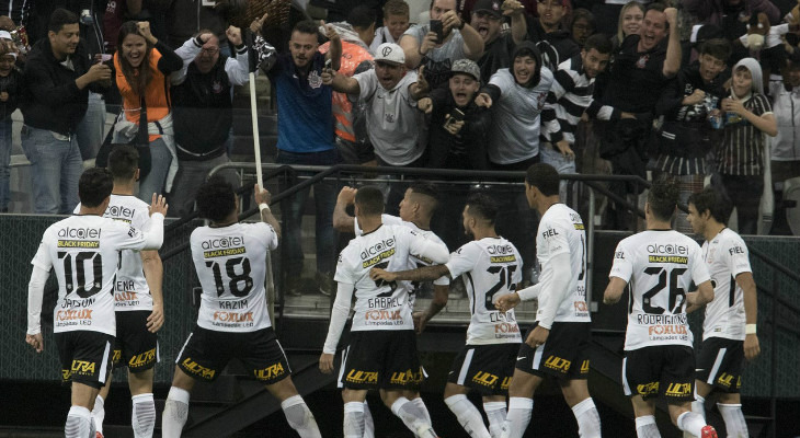  Kazim marcou o gol da vitória sobre o Avaí para delírio dos torcedores que lotaram a Arena Corinthians!