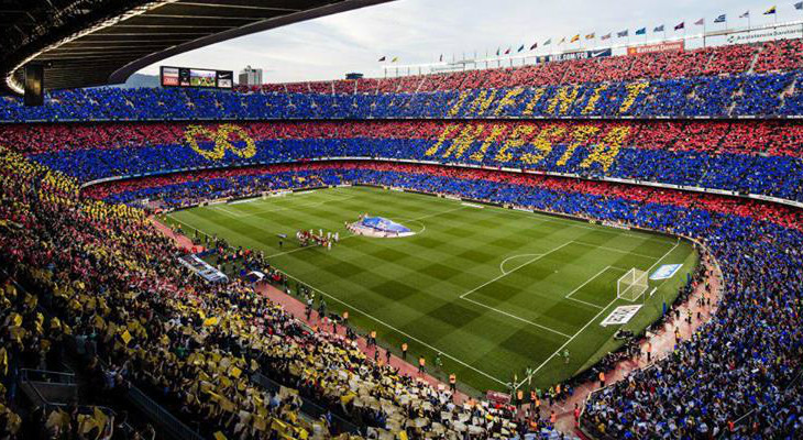  Torcida do Barcelona lotou o Camp Nou para se despedir de Iniesta e comemorar o título da La Liga!