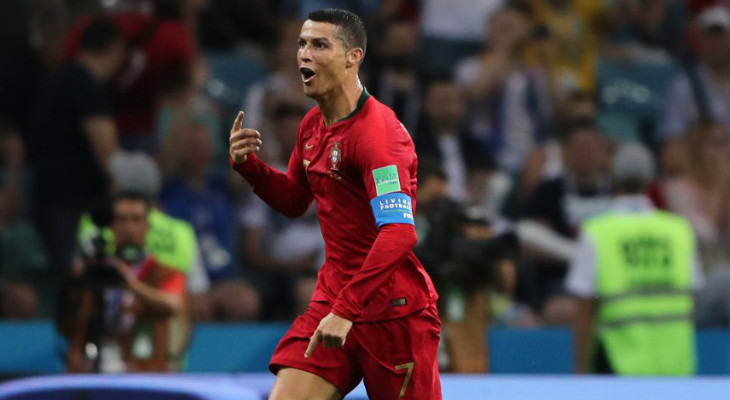  Cristiano Ronaldo começou a Copa do Mundo 2018 da melhor forma possível, três gols contra a Espanha!