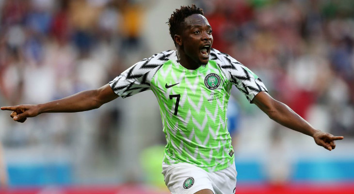  Musa marcou os dois gols na vitória sobre a Islândia e se tornou o maior goleador da Nigéria em Copas!