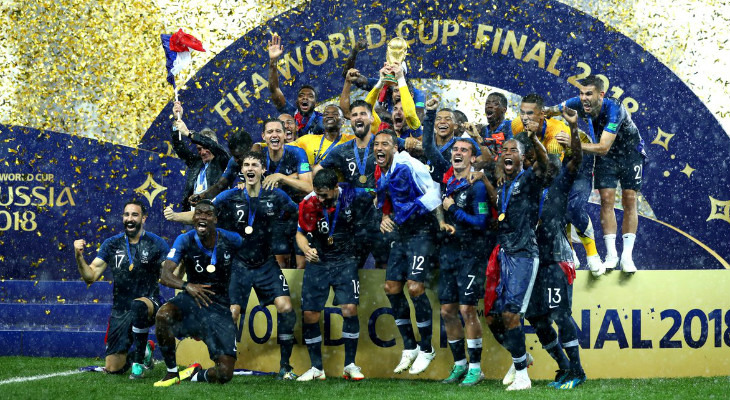  França voltou a conquistar a Copa do Mundo após 20 anos e de forma invicta!