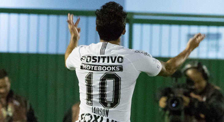  Jadson fez o gol que colocou o Corinthians pela sétima vez nas semifinais da Copa do Brasil!