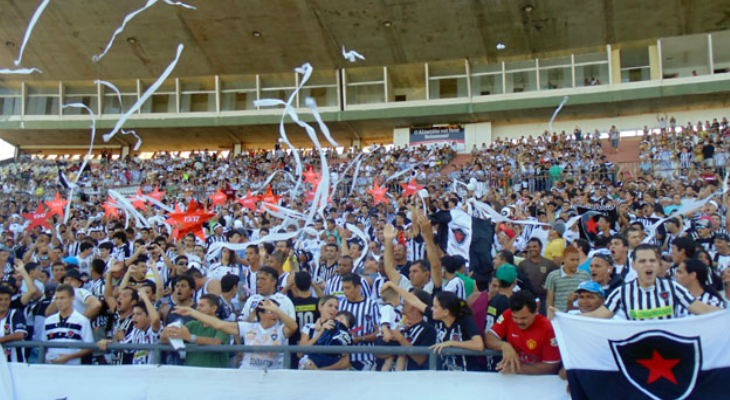  Botafogo, que não perde em casa desde 2017, começará a defesa do título paraibano ao lado da torcida!