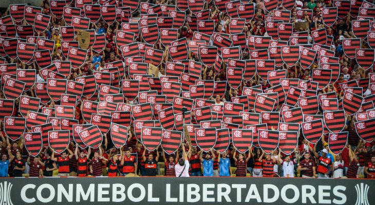  Torcida do Flamengo voltou a dar espetáculo na temporada - são seis dos 14 maiores públicos do país!