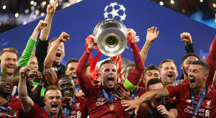  Liverpool foi campeão da UEFA Champions League com oito vitórias, um empate e quatro derrotas!