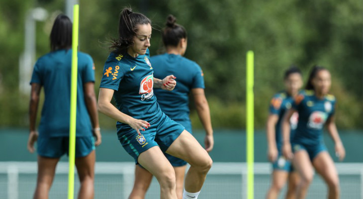  Brasil tem treinado forte na França para manter 100% em estreias na Copa do Mundo Feminina!