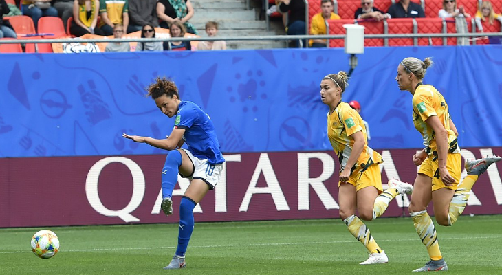  Itália virou pra cima da Austrália aos 50'/2T e venceu na estreia pela Copa do Mundo Feminina!