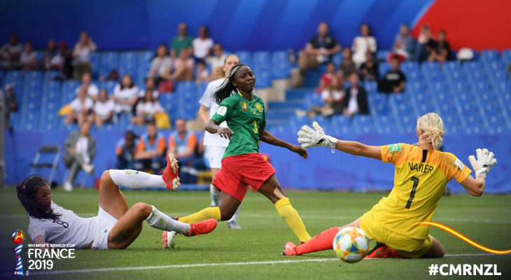  Njoya Ajara manteve a esperança da Seleção de Camarões na Copa do Mundo Feminina!
