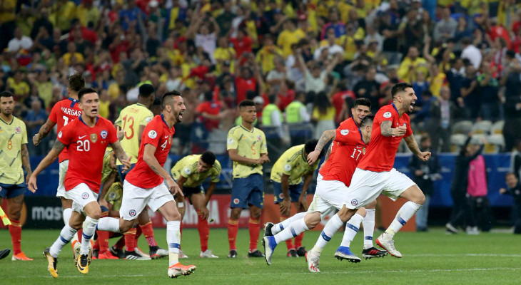  Chile eliminou a Colômbia e, agora, tentará sua terceira final seguida na Copa América!