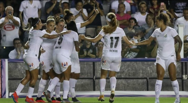  Santos fez mais uma vítima e garantiu a liderança do Brasileirão Feminino por causa do saldo de gols!