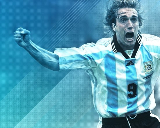  Batistuta é o principal artilheiro da Argentina em Copas do Mundo com dez gols!