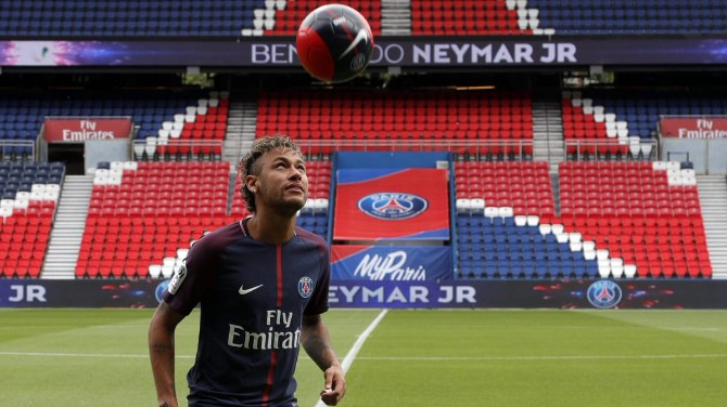  Neymar deixou o Barcelona e foi para o PSG por uma grande alta!