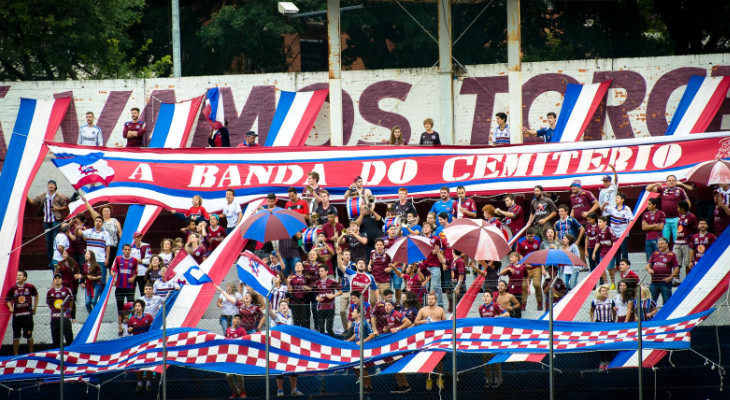  Caxias faz campanha ruim na Série C, mas mesmo assim costuma contar com o apoio do torcedor grená!