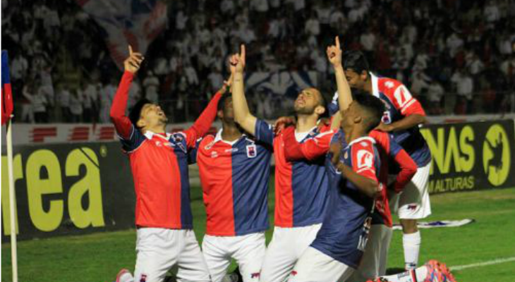  Com campanhas modestas ao longo das temporadas, Paraná escapou do rebaixamento nesta edição da Séire B!