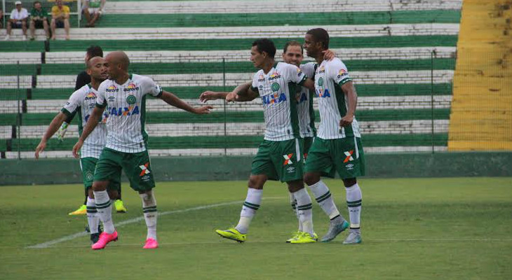  Chapecoense foi o primeiro clube catarinense a obter o acesso na Série D do Brasileirão!