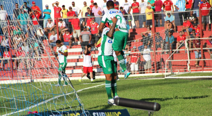  Chapecoense foi campeã do turno de forma invicta e já acumula dez jogos sem derrota no Catarinense!