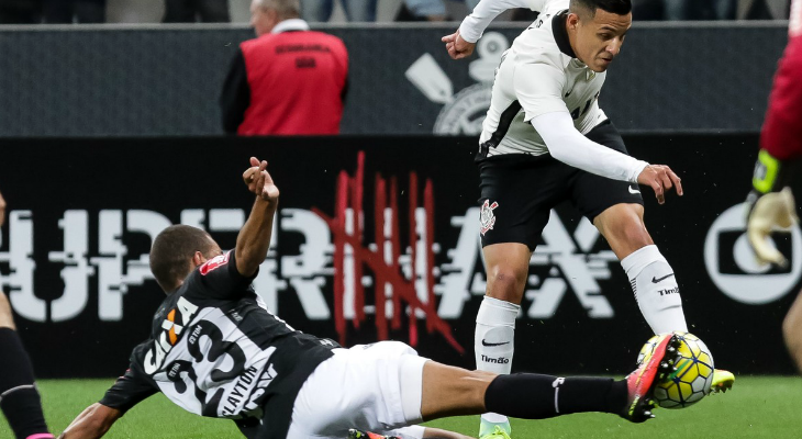  Corinthians entrou no Brasileirão 2016 para defender o título, mas acumula jejum de seis jogos sem vitória!