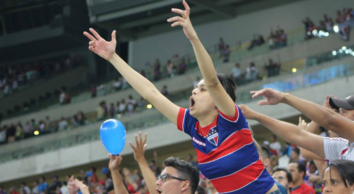  Torcida do Fortaleza voltou a lotar o Castelão, mas novamente o final do filme não foi nada feliz na Série C!