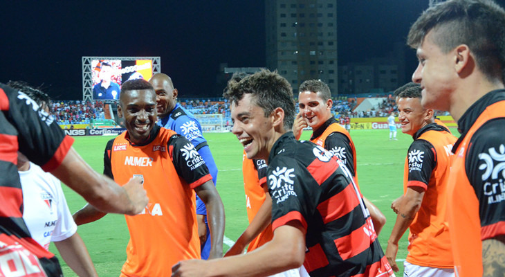  Atlético Goianiense, mesmo sem vencer o turno e o returno, pode ser campeão da Série B!