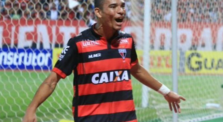  Atlético Goianiense venceu o Criciúma com gol no último minuto e ficou a dois pontos de atingir o número mágico do acesso!
