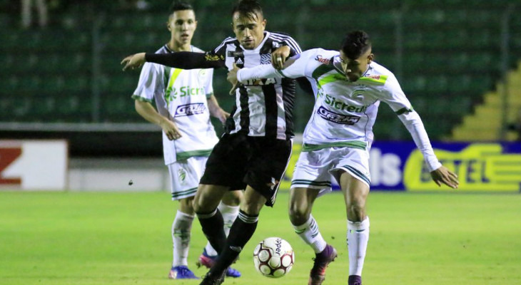  Figueirense, em quatro participações na Série B de pontos corridos, jamais havia ficado com menos de dez pontos na 10a rodada!