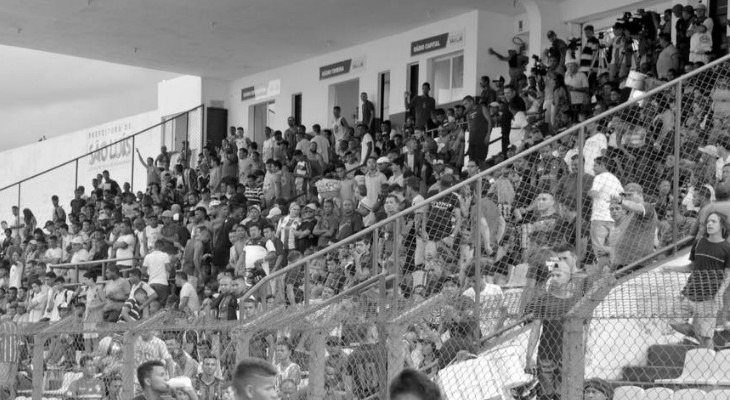  Torcedor do Moto Club teve motivos a mais para lamentar o rebaixamento na Série C do Brasileirão!