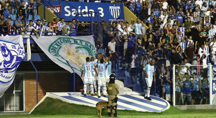  Avaí superou o Palmeiras e mostrou ter sido uma pedra no sapato dos paulistas durante o Brasileirão!