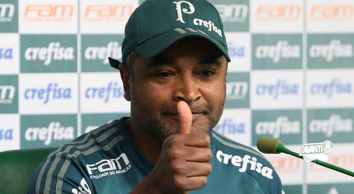  Técnico Roger Machado terá a missão de comandar o Palmeiras na edição 2018 da Libertadores!