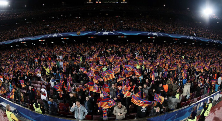  Barcelona eliminou o Chelsea em noite de Messi e com o Camp Nou abarrotado de torcedores!