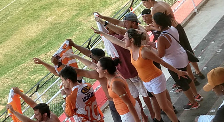  Torcida do Atibaia sofre para acompanhar o clube em outras cidades, mesmo o Falcão sendo mandante!