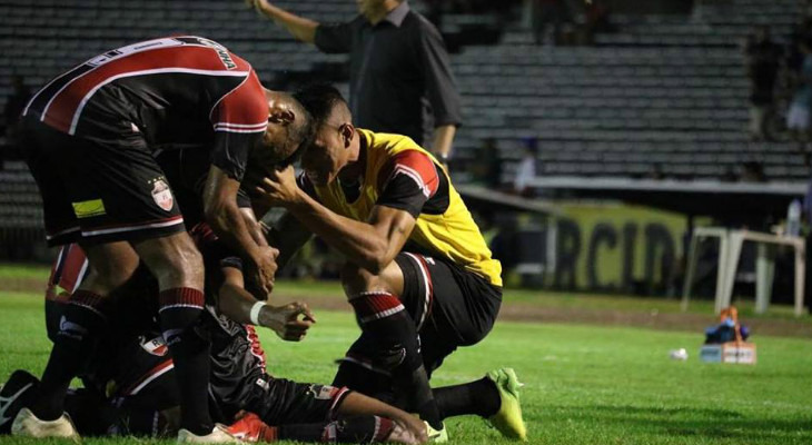  Ríver atropelou o Altos e voltou a ser campeão do Campeonato Piauiense!