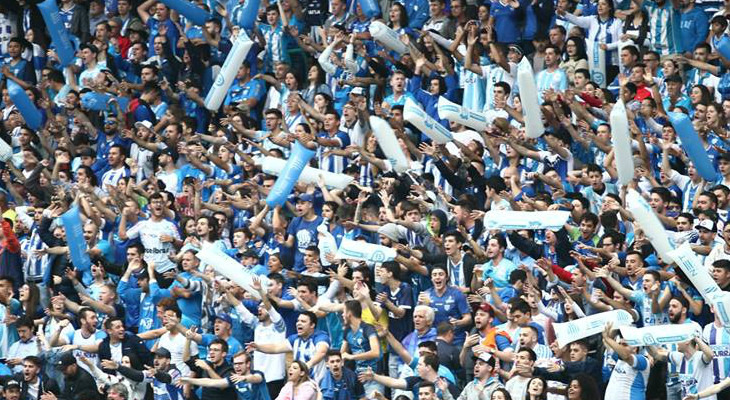  Avaí, mesmo que pequena, leva vantagem sobre a Chapecoense nas arquibancadas do Catarinense!