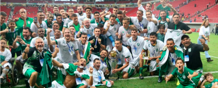  Gama foi campeão invicto do Candangão 20119 e com aproveitamento de quase 90%!