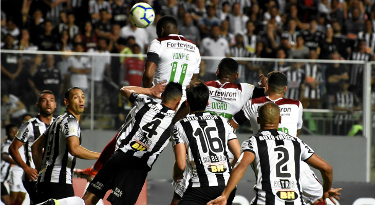  Fluminense caiu ante o Atlético Mineiro e sofreu sua 8ª derrota em 14 jogos pelo Brasileirão!