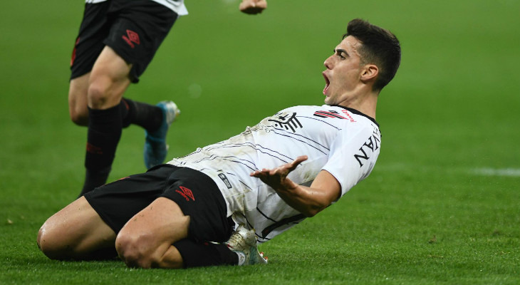  Athletico Paranaense foi campeão pela primeira vez na Copa do Brasil ao se dar bem contra o Internacional!