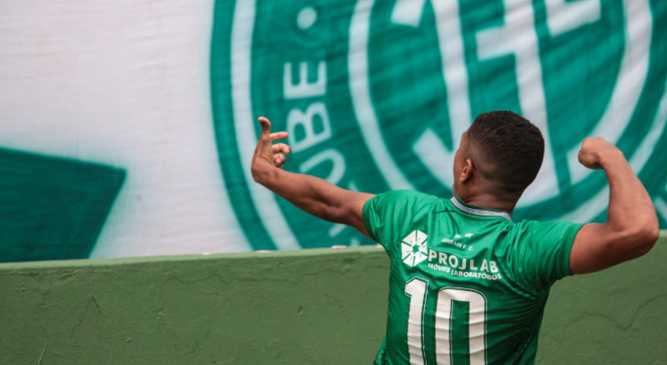  Guarani, que já tinha deixado a lanterna, saiu também da zona de rebaixamento da Série B!