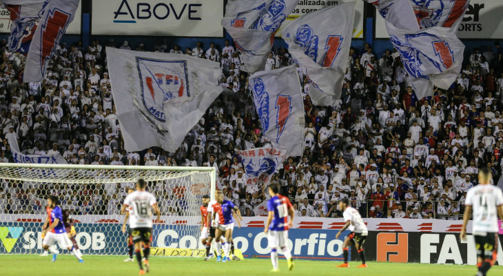  Paraná voltou a empatar sem gols em casa e perdeu a chance de diminuir a diferença para o G4 da Série B!