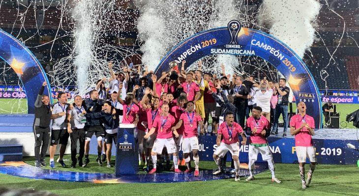  Independiente  deu a volta olímpica pela primeira vez na Sul-americana com aproveitamento acima de 60%!