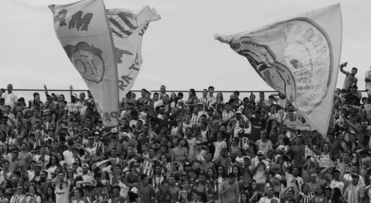  Torcida do Avaí não vai se acostumar nunca, mas seu clube do coração caiu mais uma vez no Brasileirão!