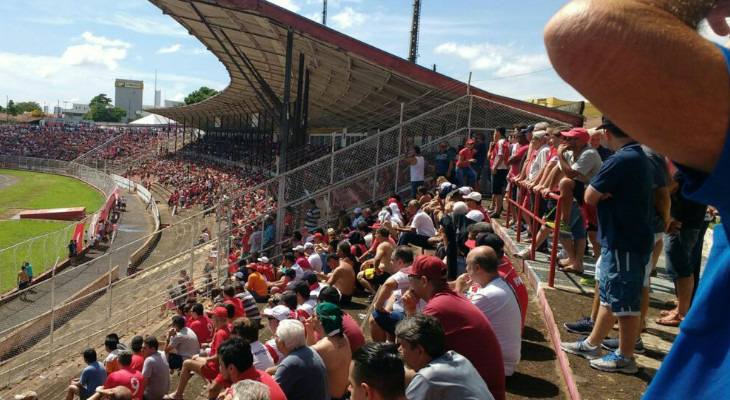  Estádio Alfredo de Castilho, em Bauru, tem ficado cheio a cada jogo do Noroeste na Série A3 Paulista!